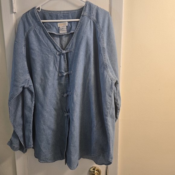Vintage Blue Denim Medium Wash Button-Up Tunic Shirt. Bohemain Shirt - Picture 1 of 6